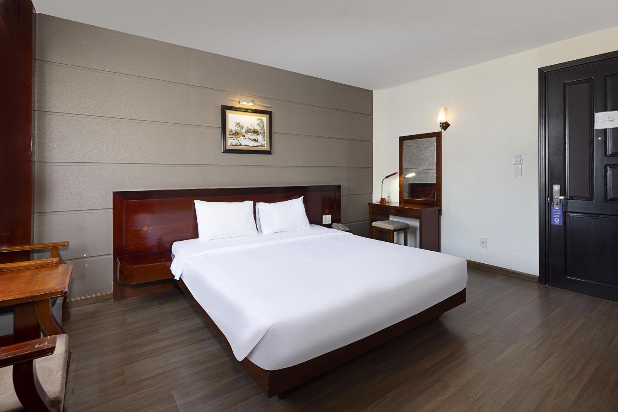 Wintersea Hotel Nha Trang Exterior photo