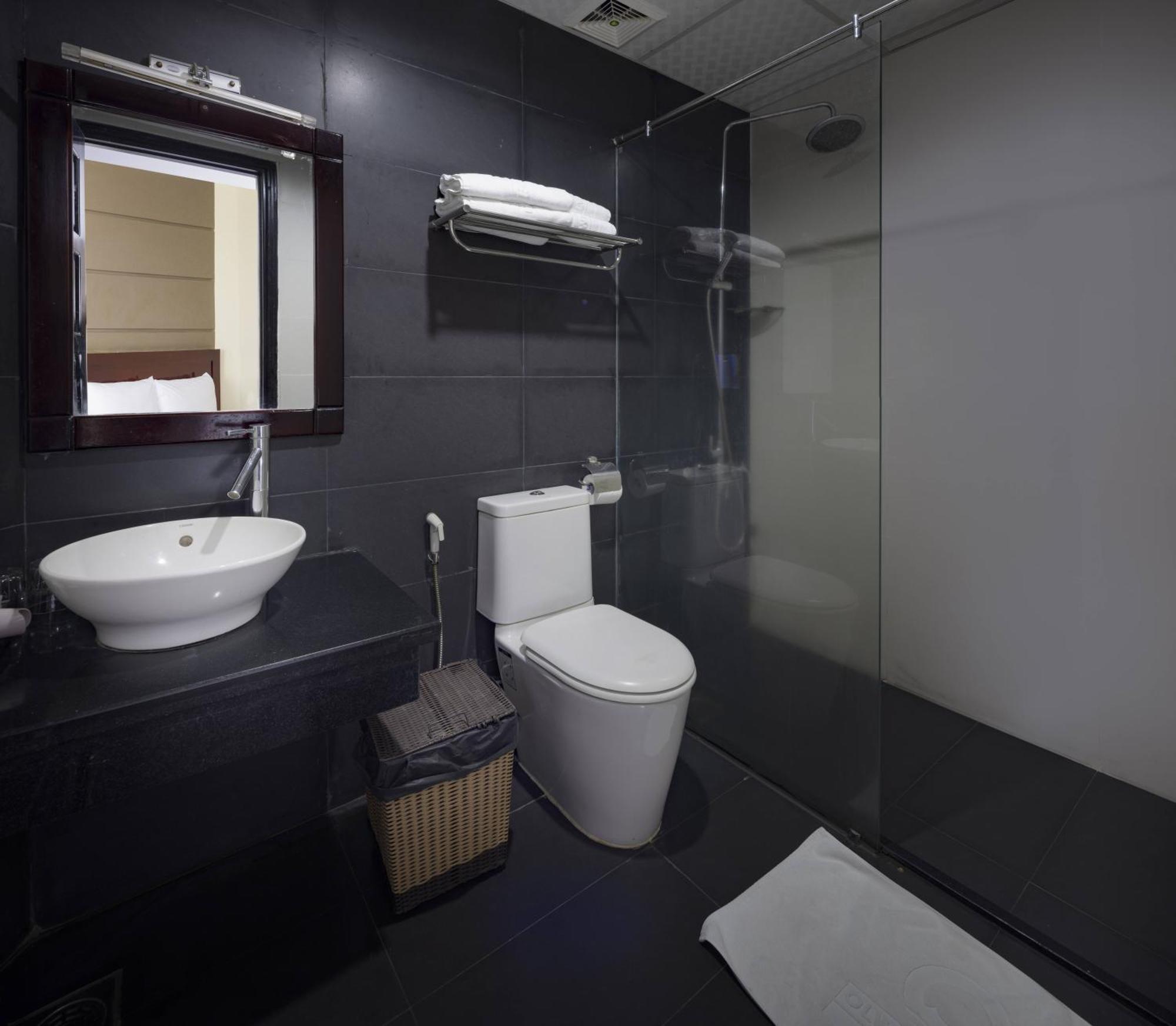 Wintersea Hotel Nha Trang Exterior photo